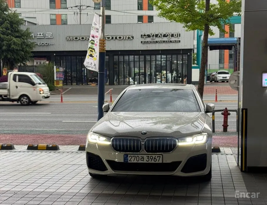 BMW 5 Series 2017 520i M Sport