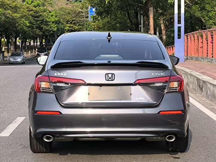Фото 6 - Honda Civic