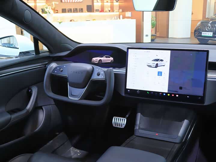 Tesla Model S 2023 2023款 三电机全轮驱动 Plaid版