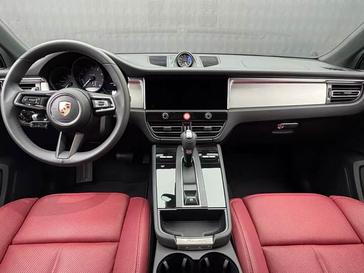 Porsche Macan 2025 2025款 Macan 2.0T 逐梦版