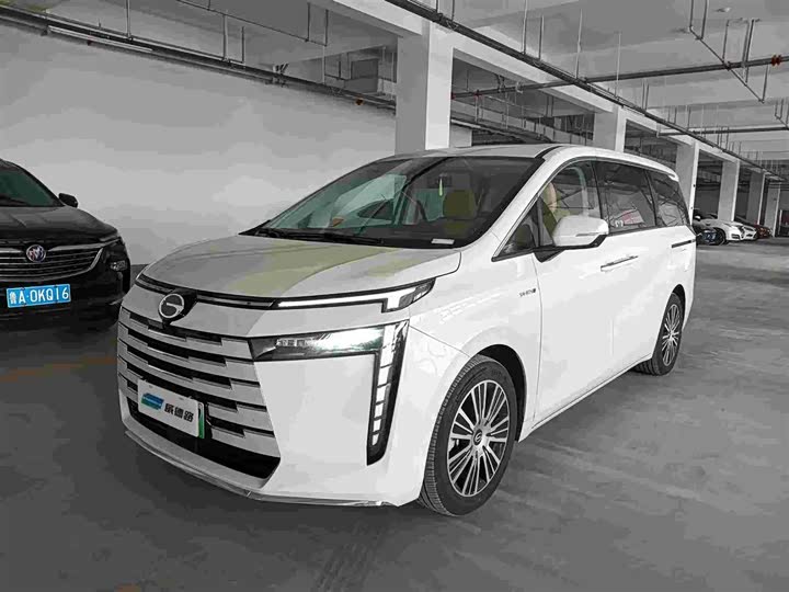 2025 GAC Trumpchi E8