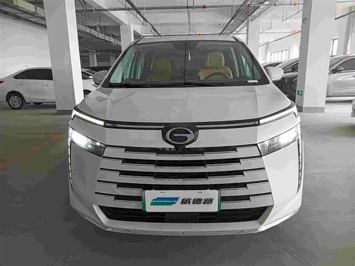 2025 GAC Trumpchi E8