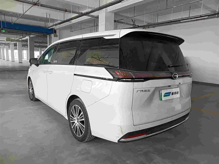 2025 GAC Trumpchi E8