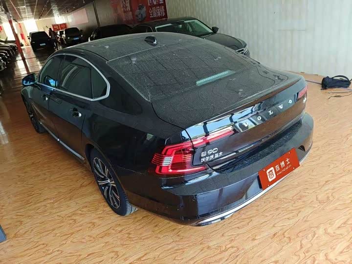 Zdjęcie 4 - Volvo S90