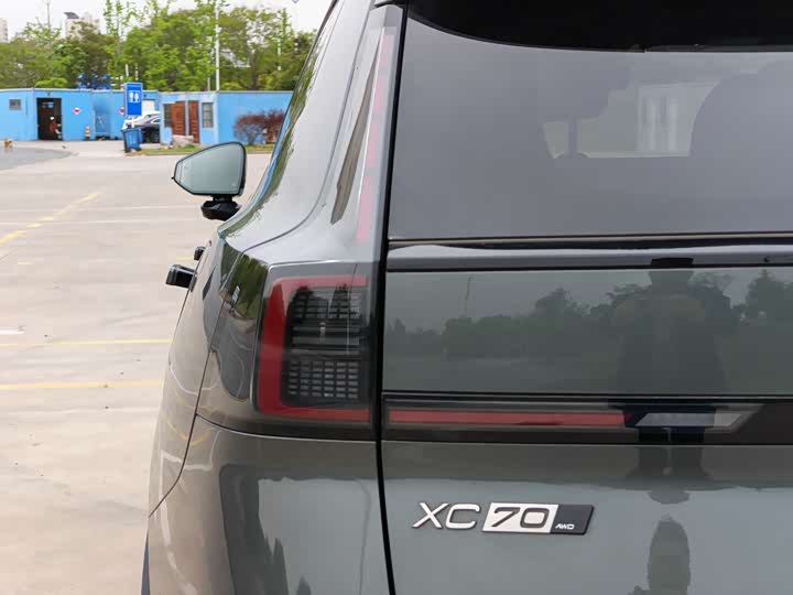 Volvo XC70 Hybrid 2026 2026款 四驱超长续航Ultra