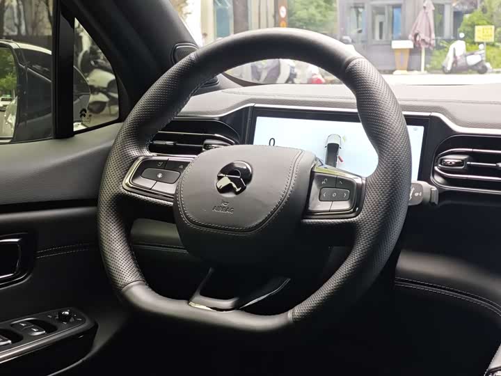 Nio ES6 2020 2020款 610KM 性能版