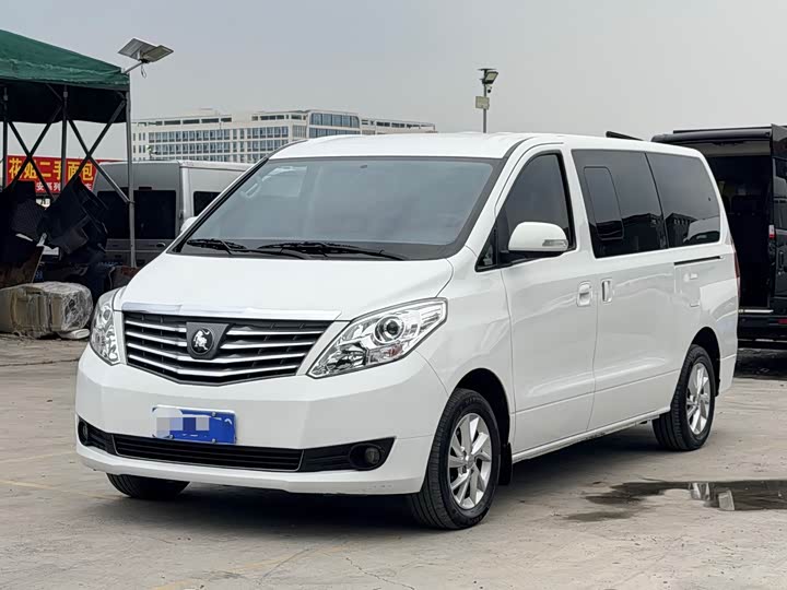 Dongfeng Forthing Lingzhi Plus 2023 2023款 2.0L 手动舒适型CNG 9座
