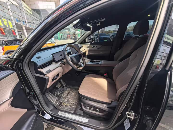 Chery Fulwin T8 2025 2025款 1.5T 130km 尊享版 5座