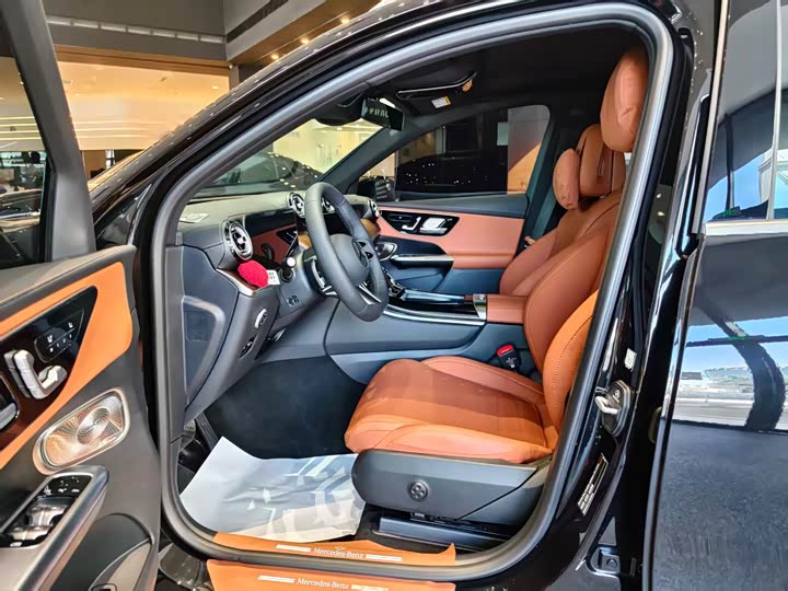 2026 Mercedes-Benz GLC-Class