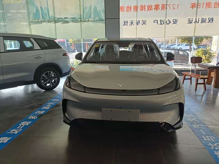 BAIC Arcfox T1 2025 2025款 425 PRO