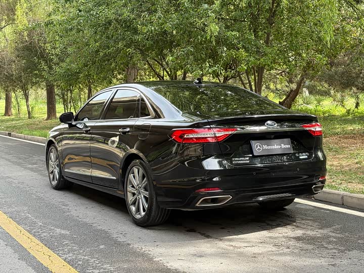 Ford Taurus 2019 2019款 EcoBoost 245 尊享版