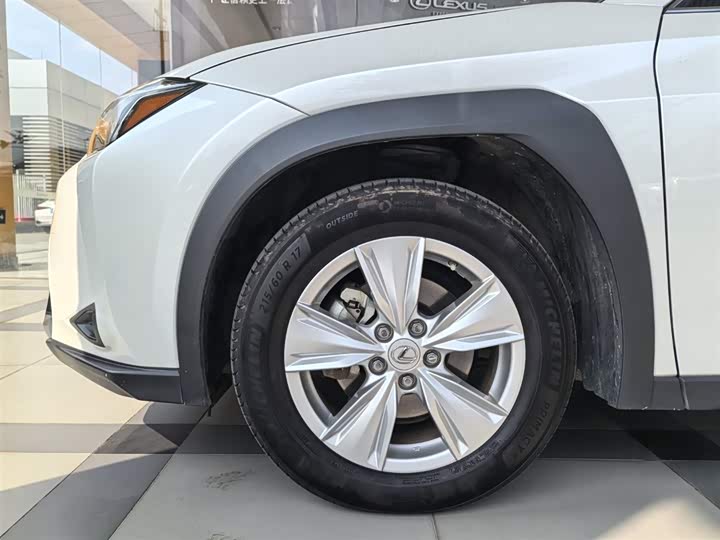 Lexus UX 2022 2022款 260h 探·酷版