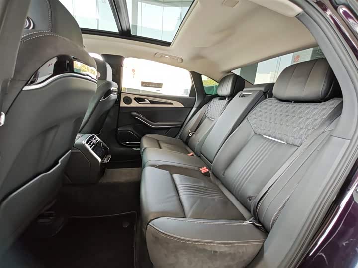 Zdjęcie 7 - Hongqi H9