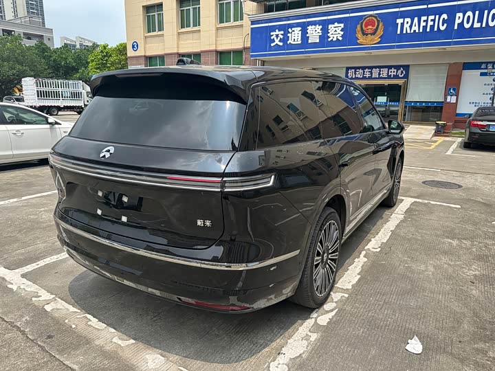 Nio ES8 2026 2026款 六座行政豪华版