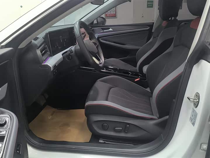 Volkswagen Lamando L 2024 2024款 凌渡L 280TSI DSG酷辣版