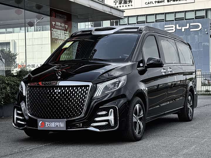 Фото 1 - Mercedes-Benz Vito