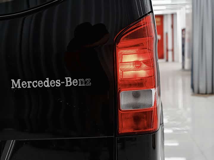 Фото 6 - Mercedes-Benz Vito