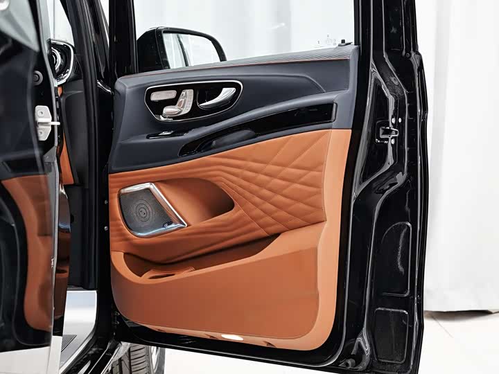 Фото 8 - Mercedes-Benz Vito