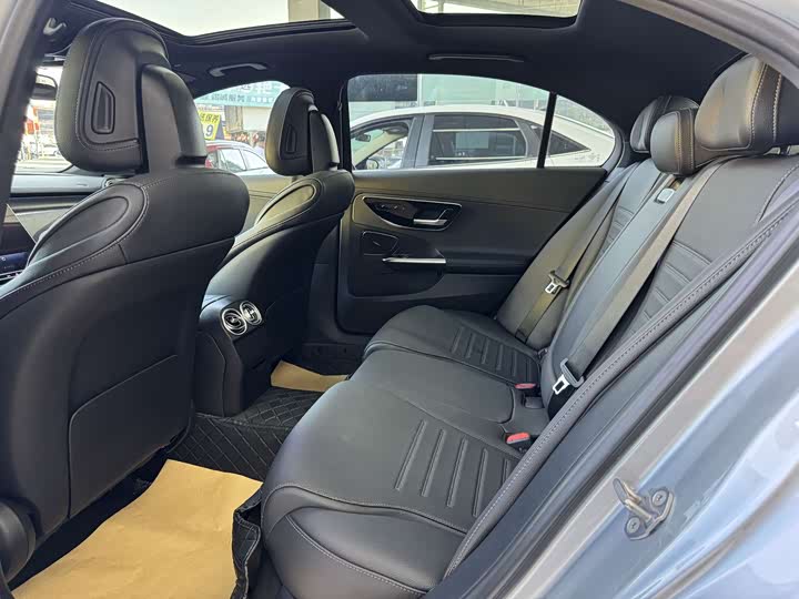 Фото 5 - Mercedes-Benz C-Class