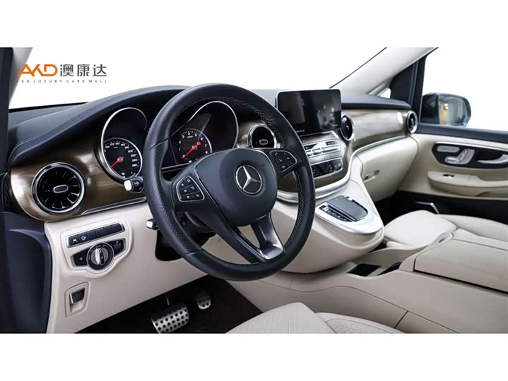 Mercedes-Benz V-Class 2022 2022款 V 260 L 长轴距豪华版