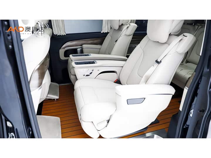 Mercedes-Benz V-Class 2022 2022款 V 260 L 长轴距豪华版