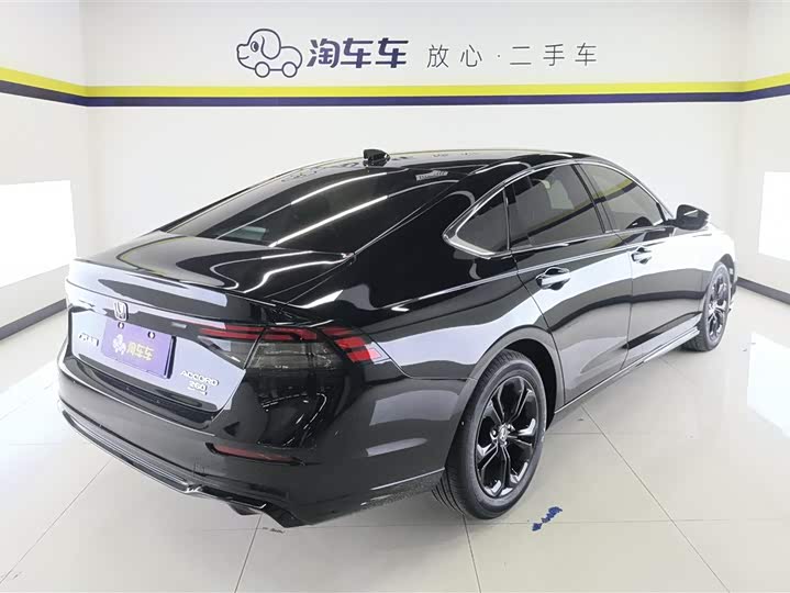 Honda Accord 2025 2025款 运动系列 260TURBO 豪华版