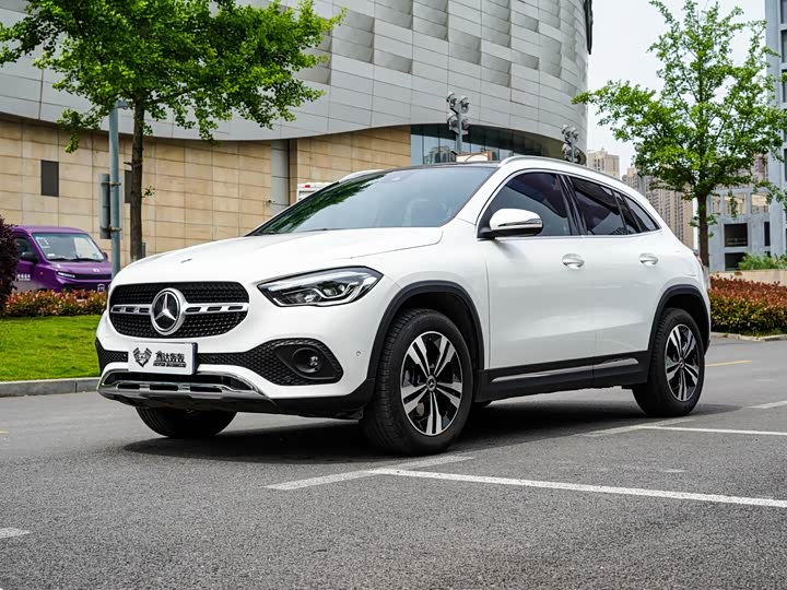 Zdjęcie 1 - Mercedes-Benz GLA-Class