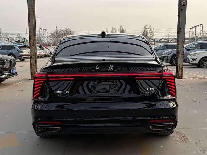 Hongqi H5 2025 2025款 2.0T 自动玄影版