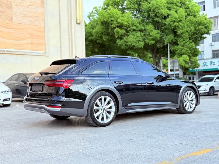 Audi A6 2023 2023款 allroad quattro 55 TFSI 大探险家版
