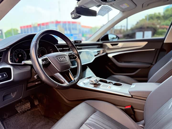Audi A6 2023 2023款 allroad quattro 55 TFSI 大探险家版