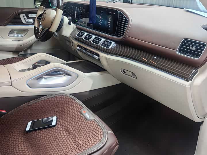 Mercedes-Benz GLS-Class 2023 2023款 改款 GLS 450 4MATIC 豪华型
