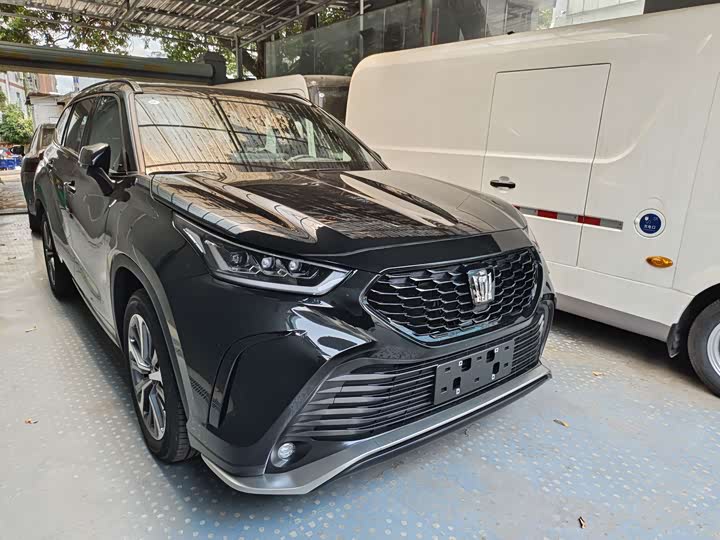 2026 Toyota Crown Kluger