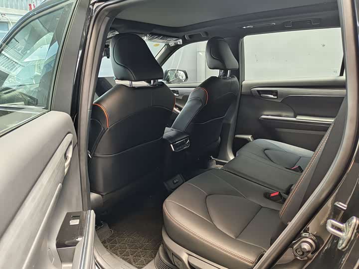 2026 Toyota Crown Kluger