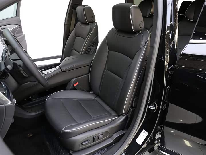 Фото 7 - Buick Enclave