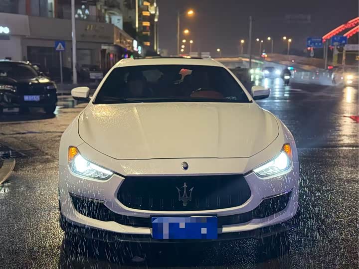 Maserati Ghibli 2022 2022款 2.0T GT锋芒版