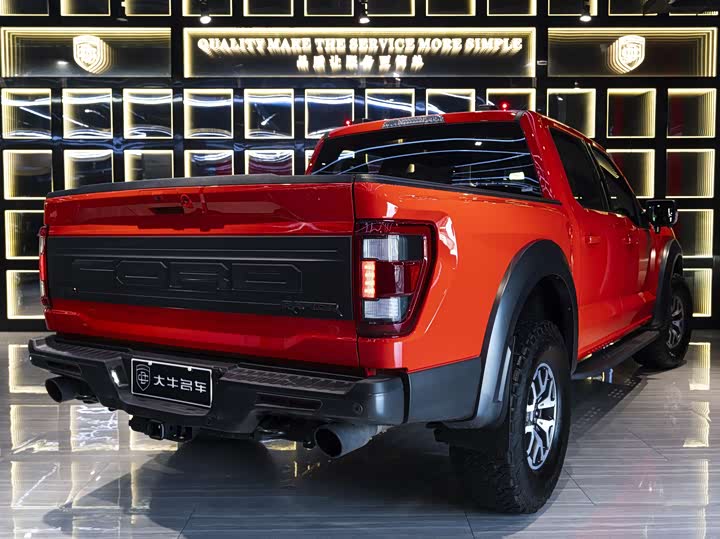 Фото 6 - Ford F-150 Raptor