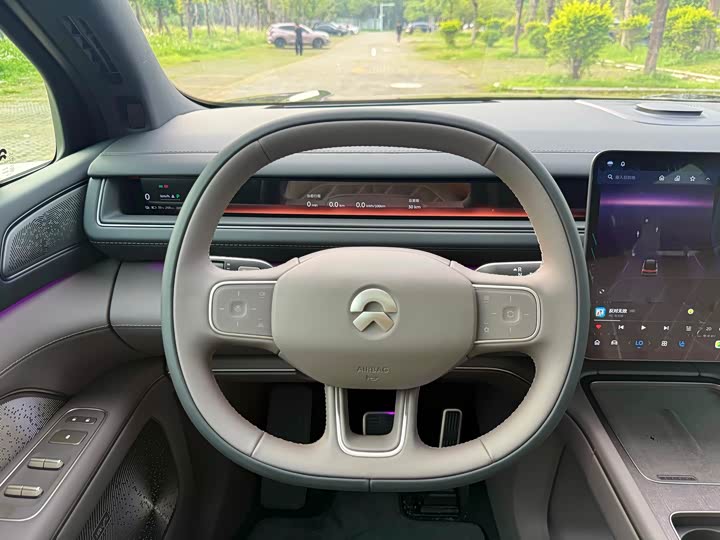 Nio ES8 2026 2026款 六座行政豪华版