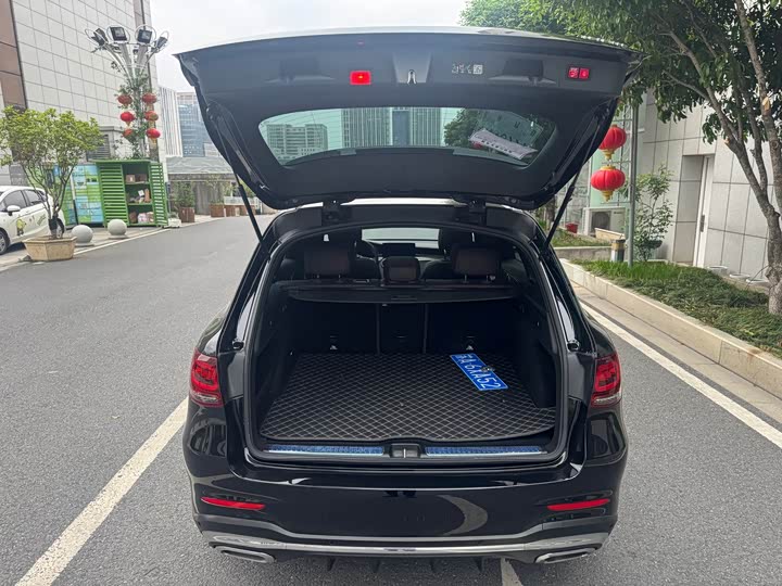 Фото 9 - Mercedes-Benz GLC-Class
