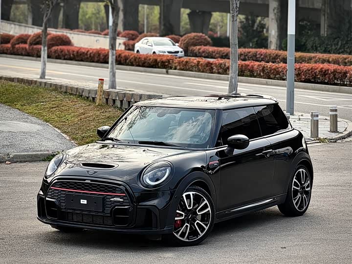 Mini Mini JCW 2022 2022款 2.0T JOHN COOPER WORKS ALL-IN