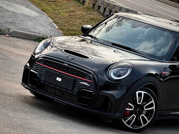 Mini Mini JCW 2022 2022款 2.0T JOHN COOPER WORKS ALL-IN