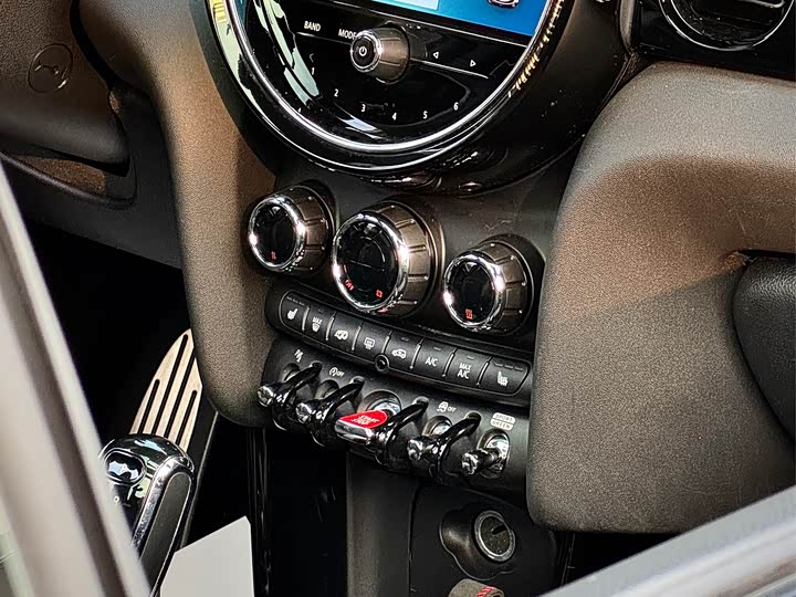 Mini Mini JCW 2022 2022款 2.0T JOHN COOPER WORKS ALL-IN