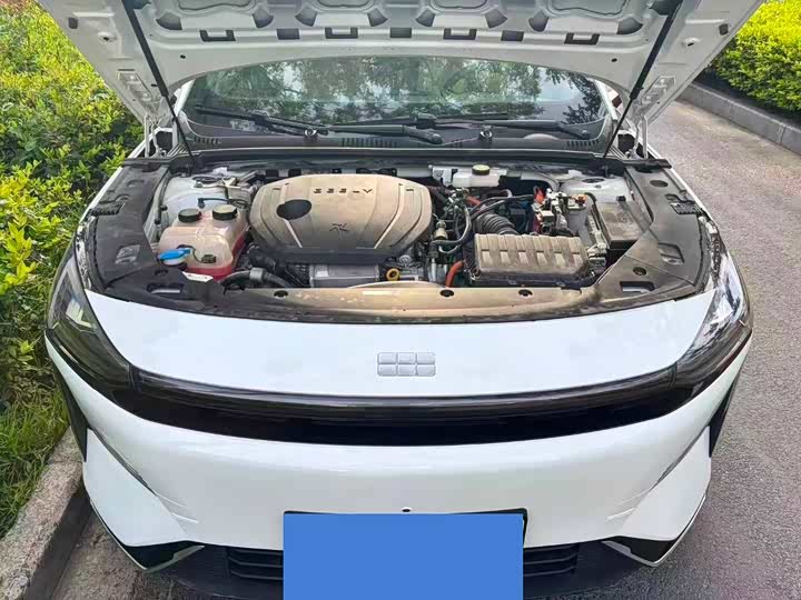 Фото 7 - Geely Galaxy L6