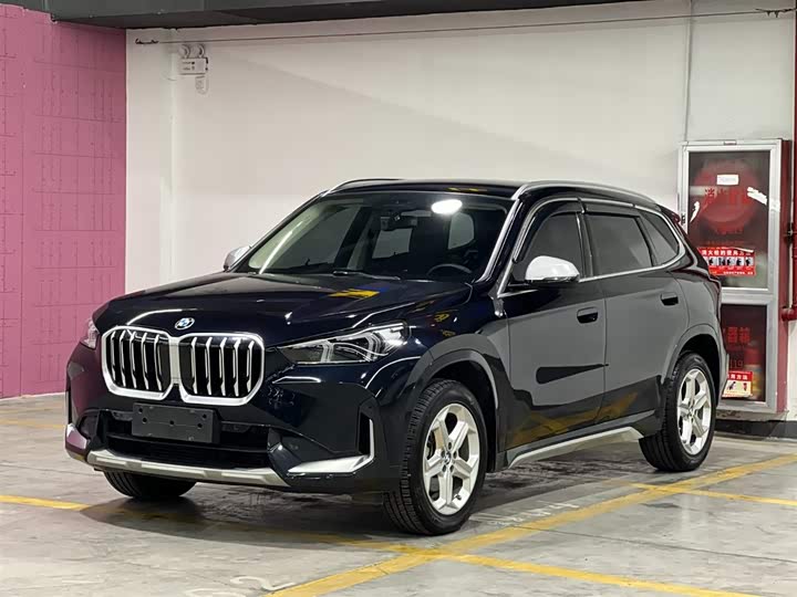 Zdjęcie 1 - BMW X1