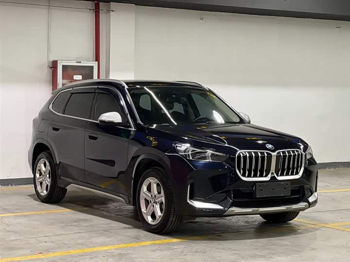 Zdjęcie 3 - BMW X1