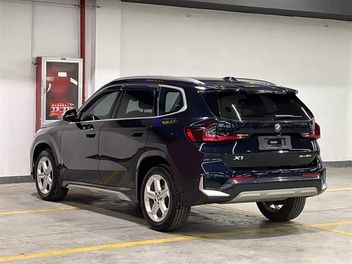Zdjęcie 4 - BMW X1