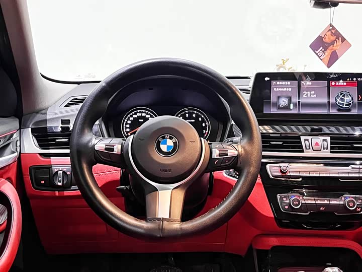 Photo 9 - BMW X2