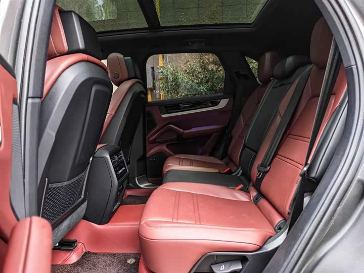 Porsche Cayenne 2025 2025款 Cayenne 3.0T 逐梦版
