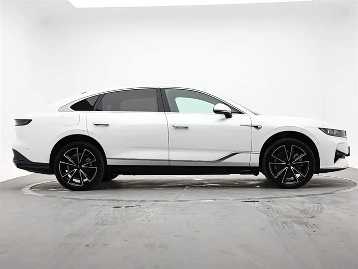Voyah Passion 2024 2024款 PHEV 四驱超长续航旗舰版
