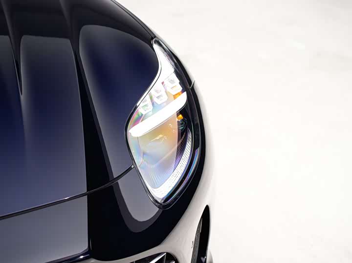 Aston Martin DB12 2025 2025款 4.0T V8 Volante