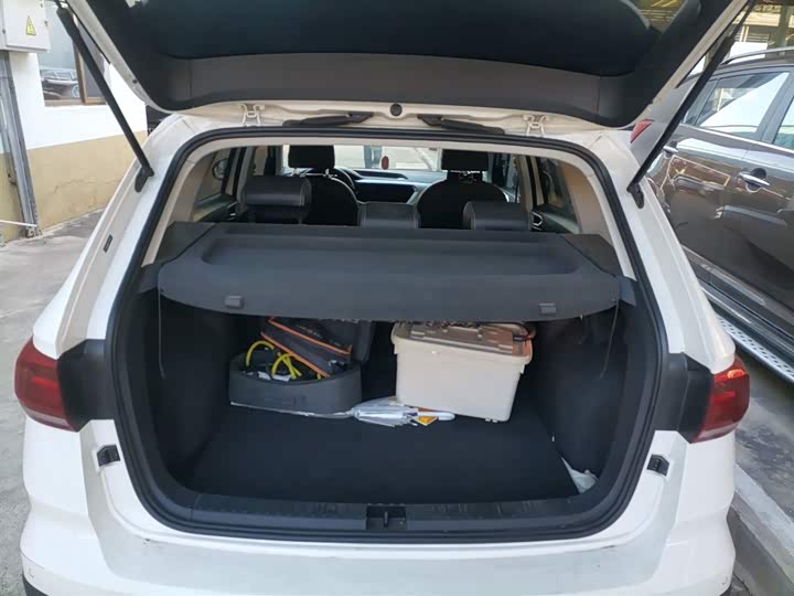 Фото 9 - Volkswagen Tharu EV